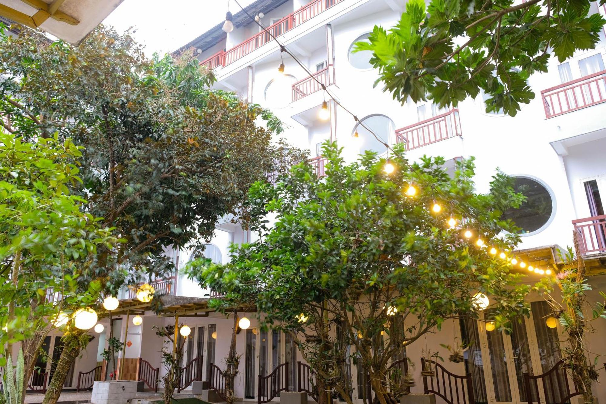 Paradise Hotel Hội An Buitenkant foto